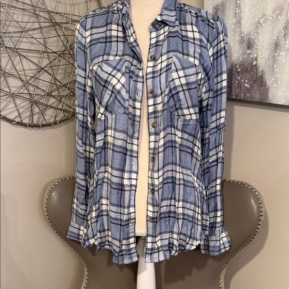Lucky Brand Blue and White Plaid Button-Up Shirt Size Large